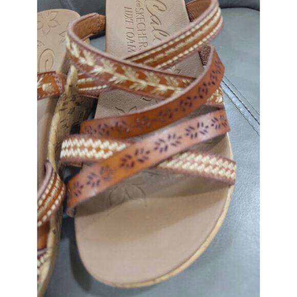 Sketchers Women's 6.5 Cali Beverlee Tiger Posse Wedge Sandal Tan - Picture 5 of 6